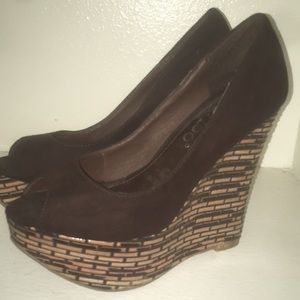 Brown Open toe wedges